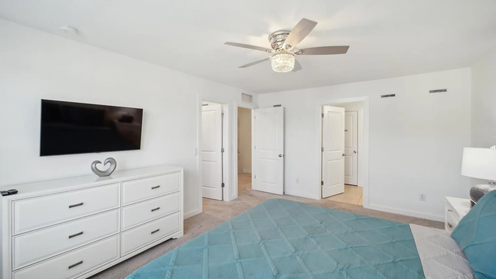 Spacious Davenport Retreat Near Disney Home